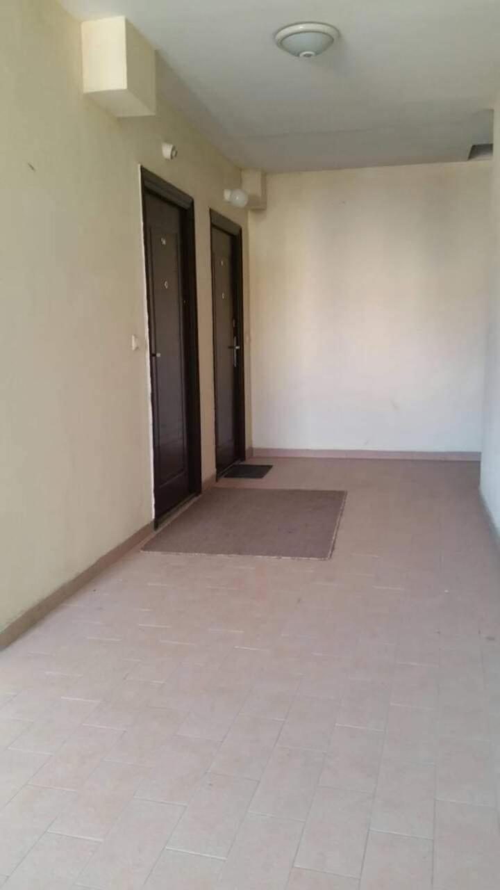 Apartamento Welcoming In Prishtina Pristina Habitación foto